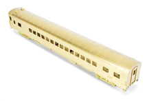Load image into Gallery viewer, HO Brass Oriental Limited NP - Northern Pacific North Coast Limited 56-Seat Coach #500 w/ Skirts
