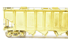 Load image into Gallery viewer, HO Brass OMI - Overland Models, Inc. C&NW - Chicago & North Western Quad Hopper Covered Top For Sand Service