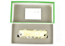 Load image into Gallery viewer, HO Brass OMI - Overland Models, Inc. C&NW - Chicago & North Western Quad Hopper Covered Top For Sand Service