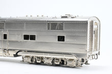 Load image into Gallery viewer, HO Brass CON Oriental Limited CB&Q - Burlington Route EMD E5a 2000 HP Phase 1 Factory Plated, Unlettered