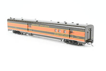 Load image into Gallery viewer, HO Brass Shoreham Shops GN-01 GN - Great Northern Mail Baggage Custom Painted CB&Q - Burlington Route No. 1104