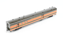 Load image into Gallery viewer, HO Brass Shoreham Shops GN-01 GN - Great Northern Mail Baggage Custom Painted CB&Q - Burlington Route No. 1104