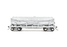 Load image into Gallery viewer, HO NEW Brass NBL - North Bank Line Various Roads FTCX 1503 Fleishman's Vinegar Car