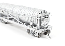 Load image into Gallery viewer, HO NEW Brass NBL - North Bank Line Various Roads FTCX 1503 Fleishman's Vinegar Car