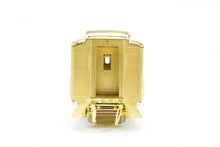 Load image into Gallery viewer, HO Brass Cascade Models NP - Northern Pacific HW RPO/Baggage/Coach #1101