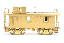 Load image into Gallery viewer, HO Brass NWSL - Northwest Short Line NP - Northern Pacific Wood Caboose