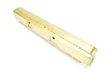 Load image into Gallery viewer, HO Brass Cascade Models GN - Great Northern Baggage Modernized w/Round Ends Steel Doors #475-486