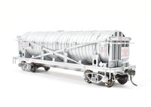 Load image into Gallery viewer, HO NEW Brass NBL - North Bank Line Various Roads SBIX 1635 Standard Brand Vinegar Car