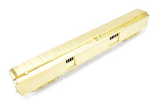 Load image into Gallery viewer, HO Brass Cascade Models GN - Great Northern Baggage Original w/Square Ends Wood Doors #475-486