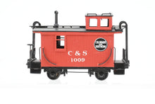 Load image into Gallery viewer, HOn3 Brass NJ Custom Brass C&S - Colorado & Southern 2-Axle Caboose #1009 Custom Painted