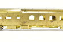 Load image into Gallery viewer, HO Brass Cascade Models NP - Northern Pacific HW Dining Car Modernized #1674-1676, 1678-1679