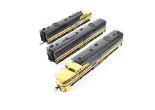 Load image into Gallery viewer, HO Brass Key Imports D&RGW - Denver & Rio Grande Western Alco PA A/B/A Set FP in Black/Yellow