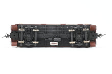 Load image into Gallery viewer, HO Brass OMI - Overland Models, Inc. NYC - New York Central 1900 Wood Caboose Custom Painted No. 19008