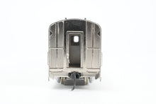 Load image into Gallery viewer, HO Brass Oriental Limited CB&Q/D&RGW/WP California Zephyr Coach "Silver Maple”