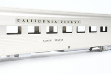 Load image into Gallery viewer, HO Brass Oriental Limited CB&Q/D&RGW/WP California Zephyr Coach "Silver Maple”