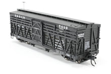 Load image into Gallery viewer, HOn3 Blackstone Models D&RGW - Denver & Rio Grande Western 5500 Series 30' Double Deck Stock Car No. 5689