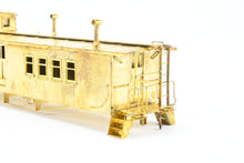 Load image into Gallery viewer, HO Brass Hallmark Models SSW - Cotton Belt 2300 Class Caboose