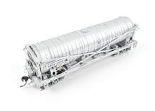 Load image into Gallery viewer, HO NEW Brass NBL - North Bank Line Various Roads SBIX 1605 Standard Brand Vinegar Car