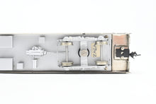 Load image into Gallery viewer, HO Brass Oriental Limited CB&Q/D&RGW/WP California Zephyr Coach "Silver Maple”