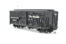 Load image into Gallery viewer, HOn3 Blackstone Models D&RGW - Denver & Rio Grande Western 30' Stock Car Flying Grande No. 5561