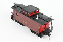 Load image into Gallery viewer, HO Brass Railworks B&M - Boston & Maine #104600 Wood Buggies Three Window Version w/Original Monitor Factory Painted