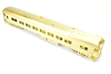 Load image into Gallery viewer, HO Brass Oriental Limited GN - Great Northern Heavyweight Coach #990-995