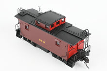 Load image into Gallery viewer, HO Brass Railworks B&M - Boston & Maine #104600 Wood Buggies Three Window Version w/Original Monitor Factory Painted