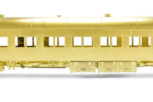 Load image into Gallery viewer, HO Brass Oriental Limited GN - Great Northern Heavyweight Coach #990-995