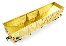Load image into Gallery viewer, O Brass PSC - Precision Scale Co. N&W - Norfolk & Western 70-Ton Triple Bay Hopper