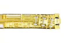 Load image into Gallery viewer, HO Brass Oriental Limited GN - Great Northern Heavyweight Coach #990-995