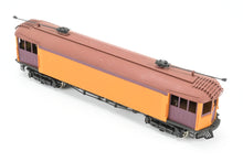 Load image into Gallery viewer, HO Brass CON Suydam CNS&M - North Shore Line Interurban 203 Merchandise Dispatch Car Custom Painted Unlettered