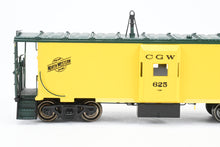 Load image into Gallery viewer, HO Brass OMI - Overland Models, Inc. CGW - Chicago Great Western/C&NW - Chicago & North Western Steel Bay Window Caboose FP Zito Yellow