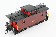 Load image into Gallery viewer, HO Brass Railworks B&M - Boston & Maine #104600 Wood Buggies Four Window Version w/Original Monitor Factory Painted