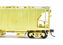 Load image into Gallery viewer, HO Brass Pecos River Brass Various Roads ACF 34' Covered Hopper Closed Side/Round Hatches Rebuilt