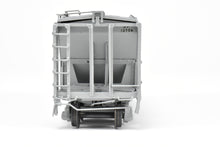 Load image into Gallery viewer, HO Brass Pecos River Brass UP - Union Pacific ACF 34' Covered Hopper Closed Sides/Square Hatches CP #12706