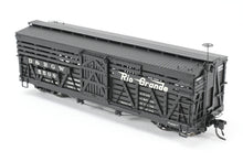 Load image into Gallery viewer, HOn3 Blackstone Models D&RGW - Denver & Rio Grande Western 30' Stock Car Flying Grande No. 5508