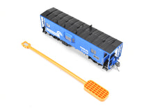 Load image into Gallery viewer, HO CON Tangent Scale Models CR - Conrail N7 Class Steel Bay Window Caboose 1977+ F/P No. 21658