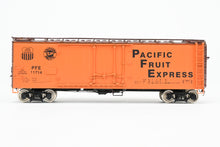 Load image into Gallery viewer, HO Brass CIL - Challenger Imports PFE - Pacific Fruit Express R-40-28 Ice Refrigerator Car FP #11714