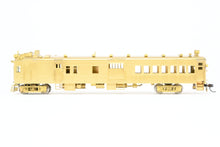 Load image into Gallery viewer, HO Brass Oriental Limited CB&Q - Burlington Route Gas Electric Self Propelled Rail Car REBOXX