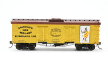 Load image into Gallery viewer, HO La Belle Woodworking CM – Colorado Midland 36’ Wood Sided Reefer Built and Painted