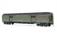 Load image into Gallery viewer, HO Brass Oriental Limited GN - Great Northern HW Baggage #413 Custom Painted REBOXX