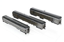 Load image into Gallery viewer, HO Brass CON Oriental Limited GN – Great Northern 1937 Empire Builder 10-Car Set Pro-Painted