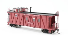 Load image into Gallery viewer, HO NEW Brass NBL - North Bank Line WP - Western Pacific Caboose #612 Recessed Ends FP Brown