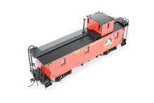 Load image into Gallery viewer, HO Brass CON NBL - North Bank Line GN - Great Northern 33' Truss Rod Caboose FP No. X84