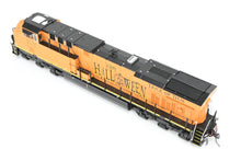 Load image into Gallery viewer, HO MTH - Mike's Train House "Halloween" #1031 ES44AC With Proto-Sound 3.0/DCC