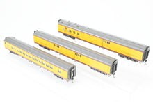Load image into Gallery viewer, HO Brass CON TCY - The Coach Yard UP - Union Pacific and WAB - Wabash City of St. Louis 10-Car Set Train #9 Westbound FP