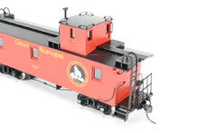 Load image into Gallery viewer, HO Brass CON NBL - North Bank Line GN - Great Northern 33' Truss Rod Caboose FP No. X84