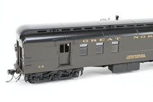 Load image into Gallery viewer, HO Brass CON Oriental Limited GN – Great Northern 1937 Empire Builder 10-Car Set Pro-Painted