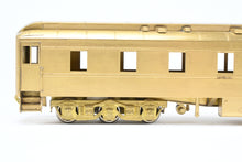 Load image into Gallery viewer, HO Brass Soho Various Roads Pullman 6 Compartment 3 Drawing Room No A/C WRONG BOX