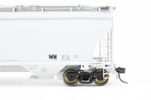 Load image into Gallery viewer, HO Brass Pecos River Brass Various Roads Trinity 5161 CF Covered Hopper FP Grey Data Only